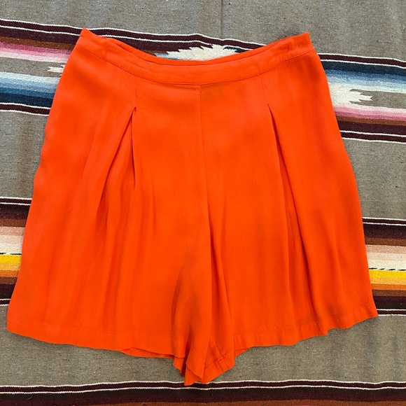 Anthropologie Saturday in Brooklyn Pleated High Waisted Shorts w Pockets - Picture 1 of 11